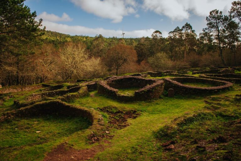 Ruta Arqueoloxica De Borneiro Ruta Borneiro Cabana
