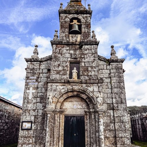 Igleisa parroquial de santa baia de dumbría 1