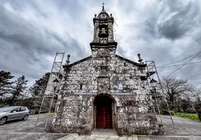 Iglesia de San Martiño de Olveira