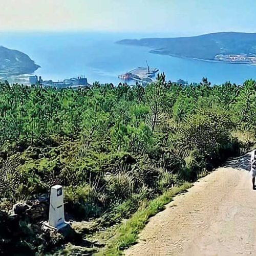 Pereiriña Primeira Fiestra Ao Mar