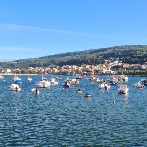 Vistas Dos Barcos Na Ría De Corcubión