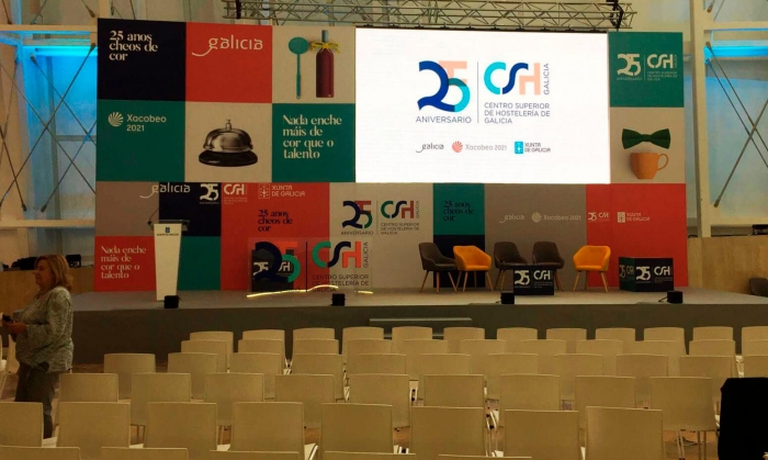 Hoy 5 de junio del 2019 nos encontramos en cidade da cultura festejando el 25 aniversario del centro superior de hosteleria de galicia
