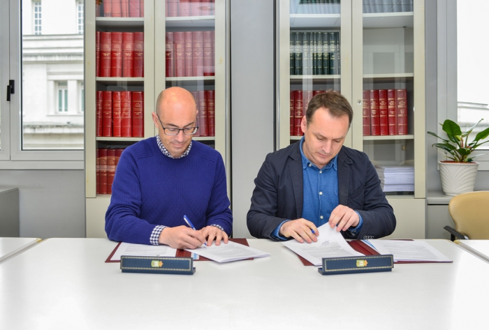 La diputacion de a coruna confia la gestion del dolmen de dombate en el ayuntamiento de cabana de bergantinos